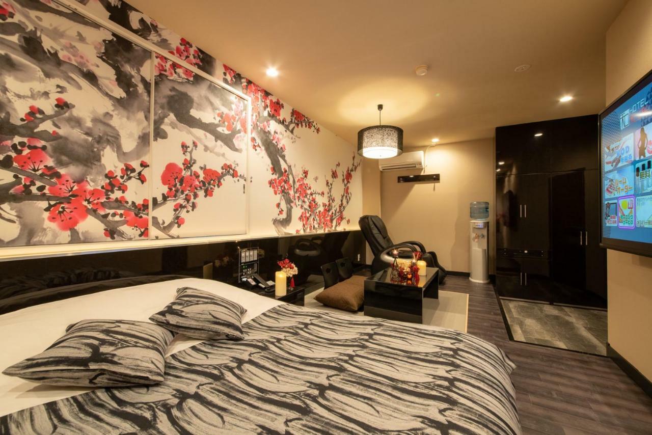 Hotel Waraku 涩川市 外观 照片